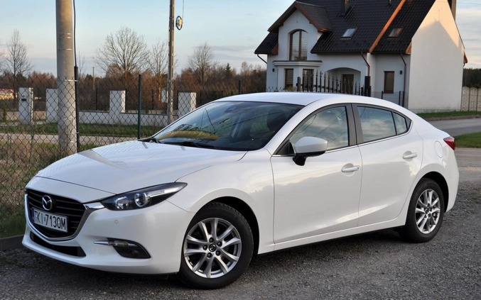 Mazda 3 cena 68800 przebieg: 90000, rok produkcji 2018 z Tarnobrzeg małe 781